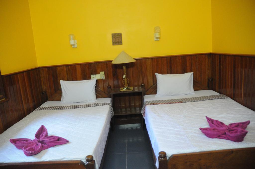 Big Lyna Villa Siem Reap Exterior photo