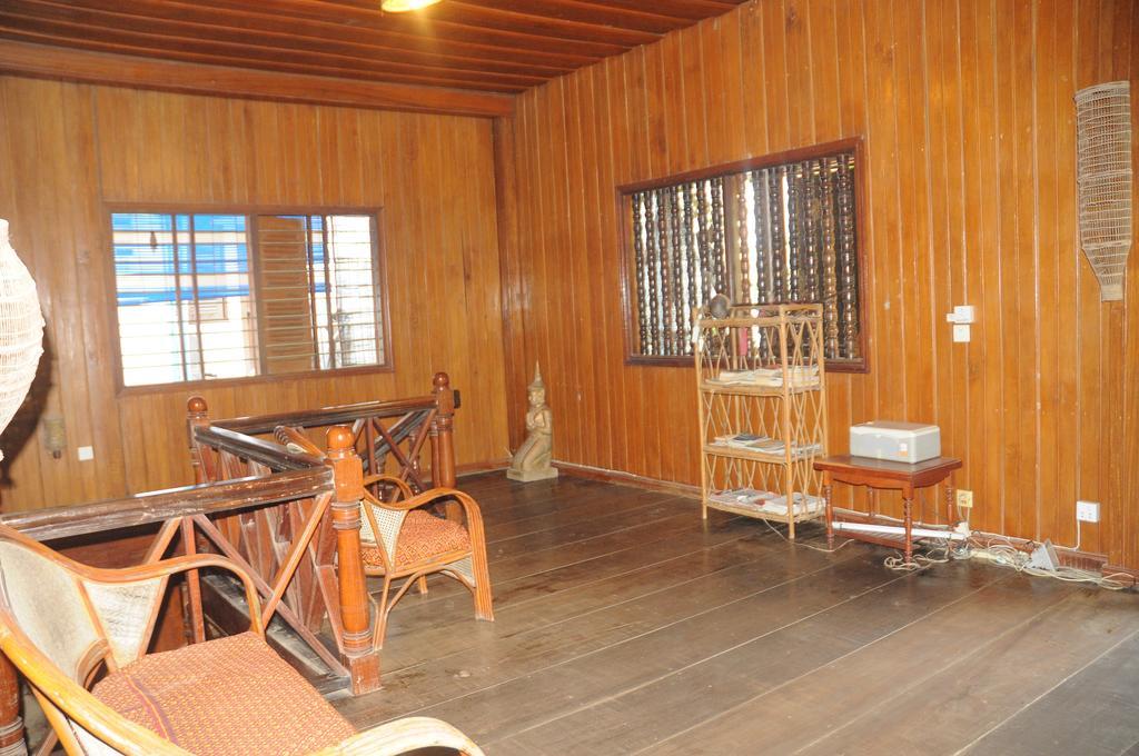 Big Lyna Villa Siem Reap Exterior photo