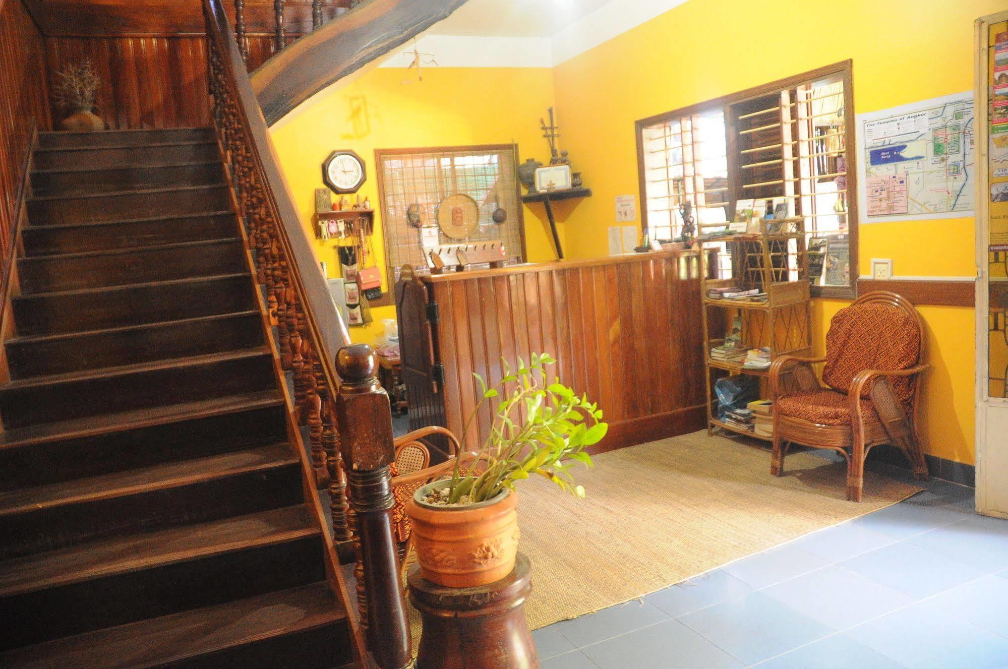 Big Lyna Villa Siem Reap Exterior photo