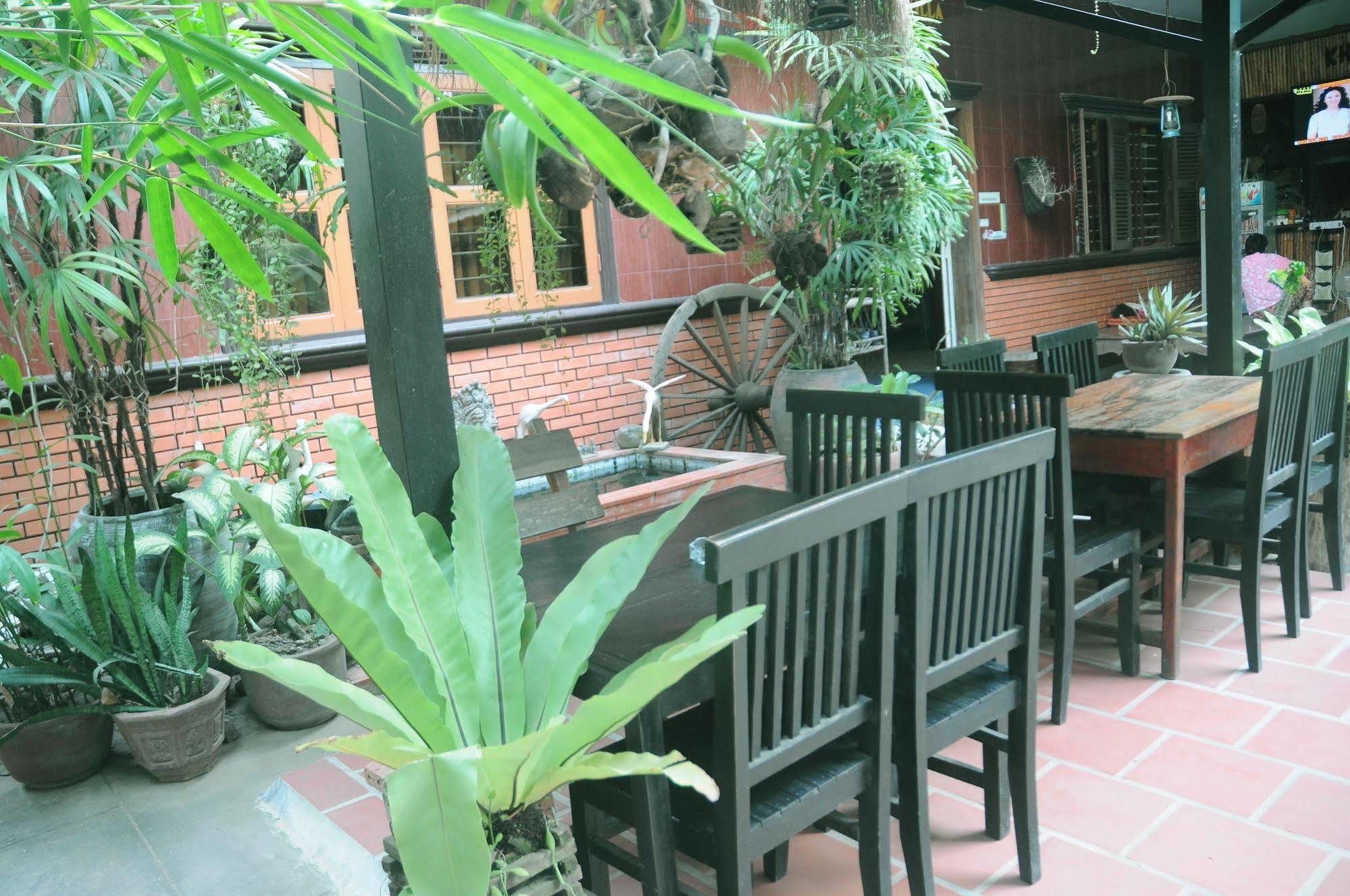 Big Lyna Villa Siem Reap Exterior photo