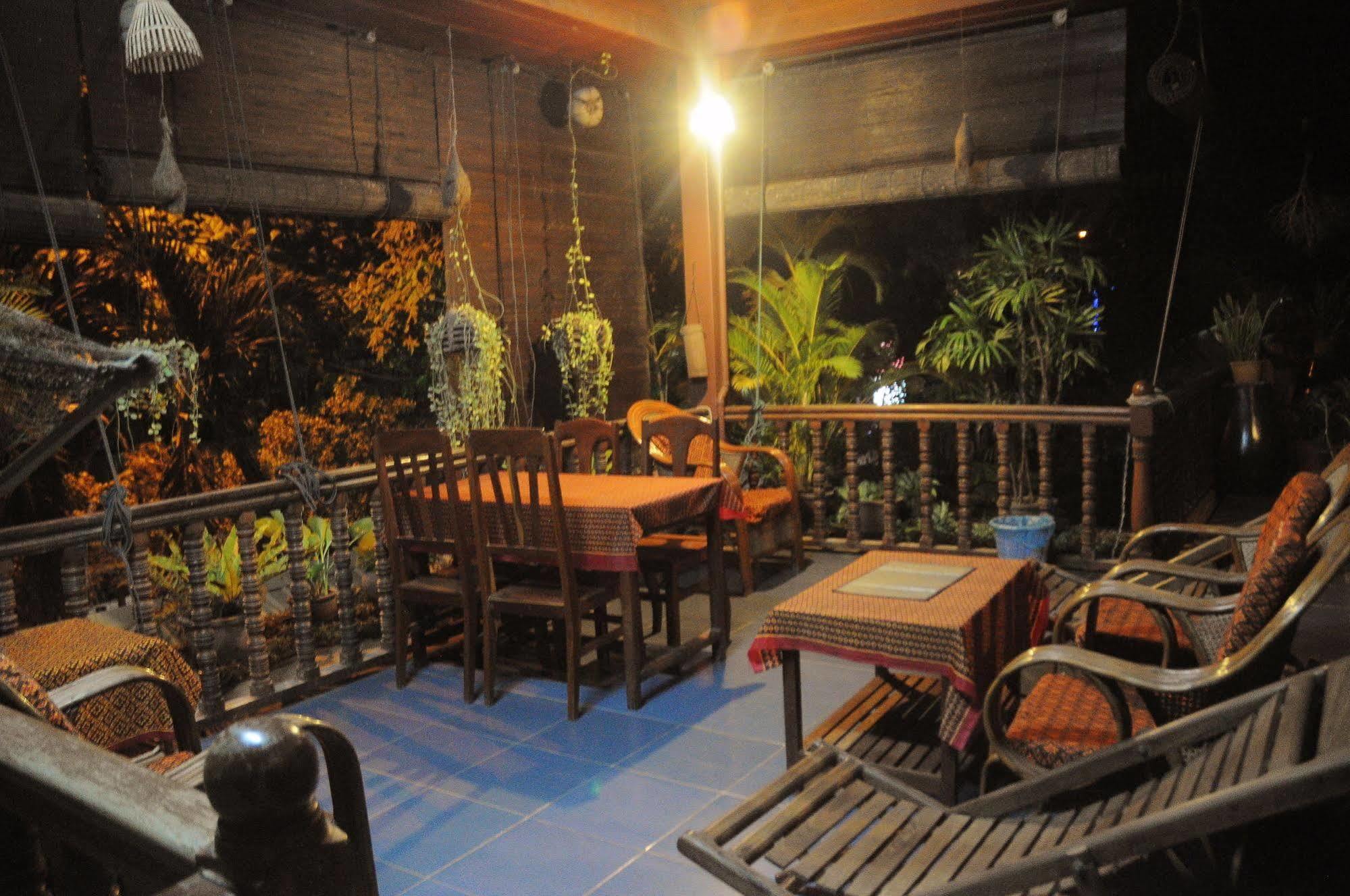 Big Lyna Villa Siem Reap Exterior photo